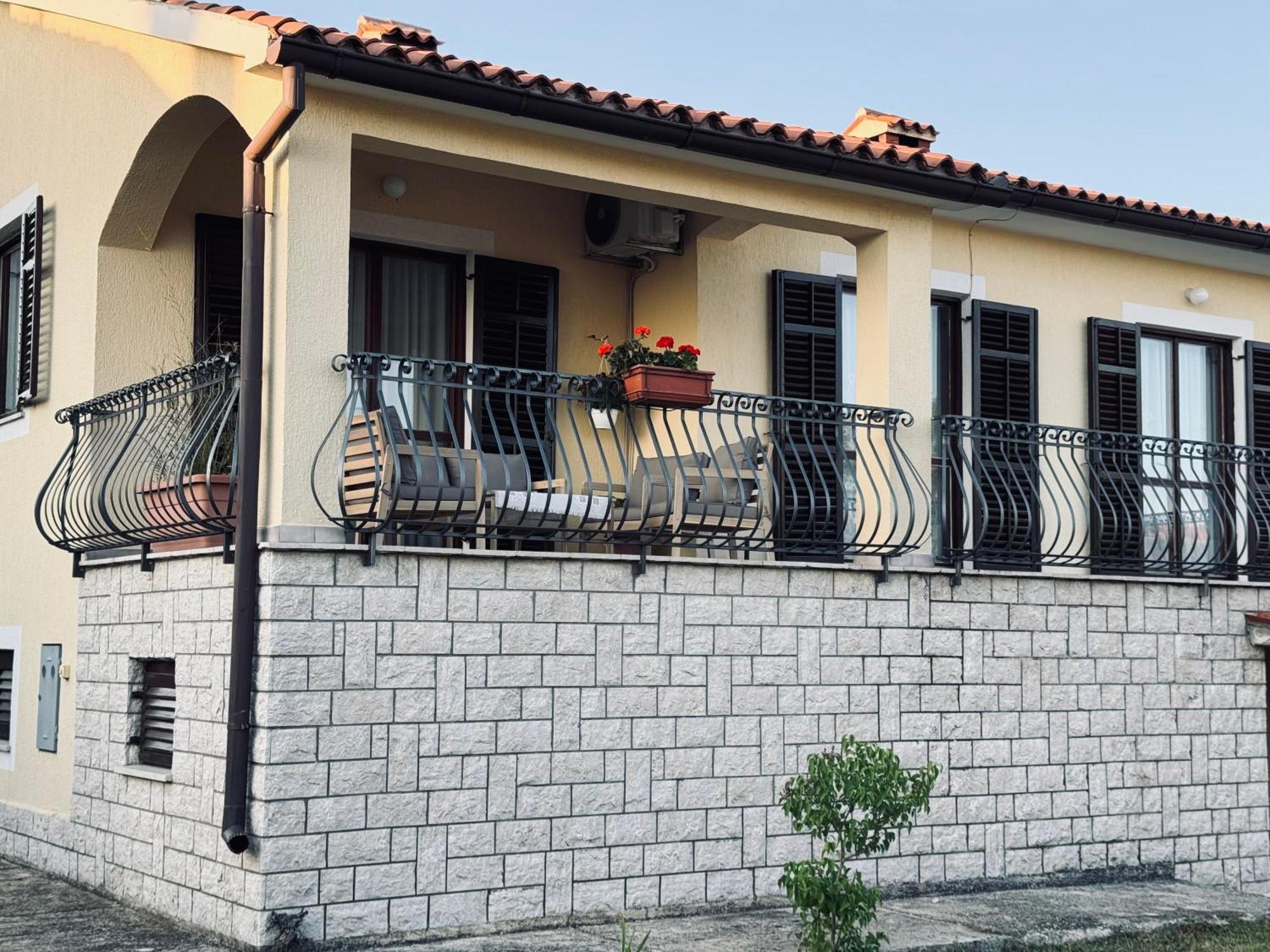 Apartman Ostrea *** Бале Екстериор снимка