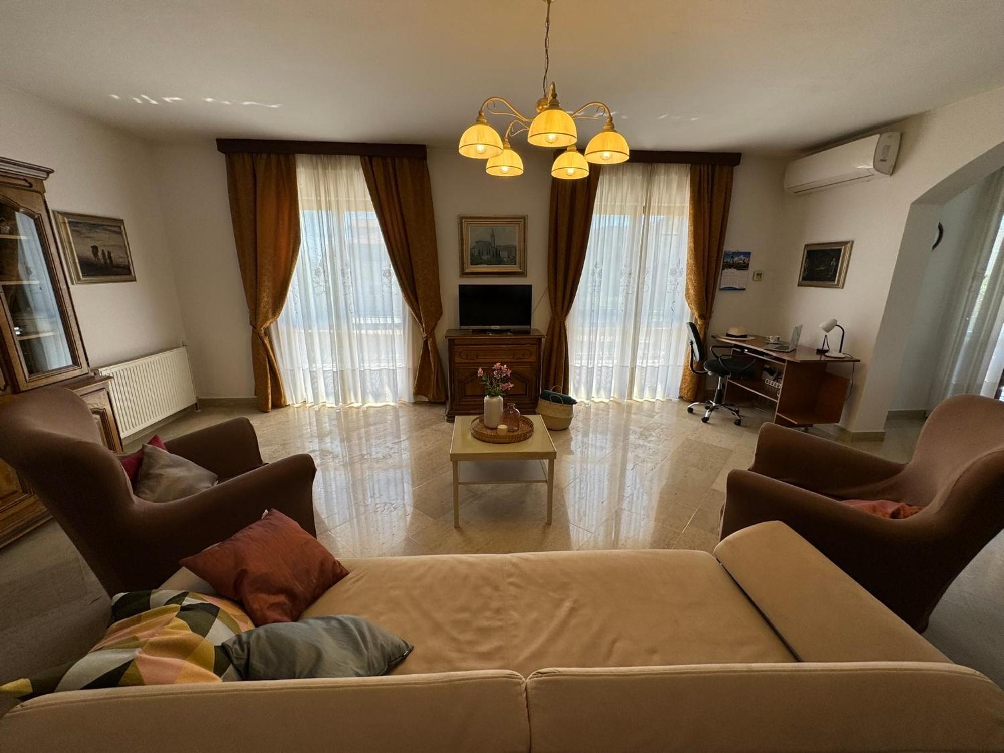 Apartman Ostrea *** Бале Екстериор снимка
